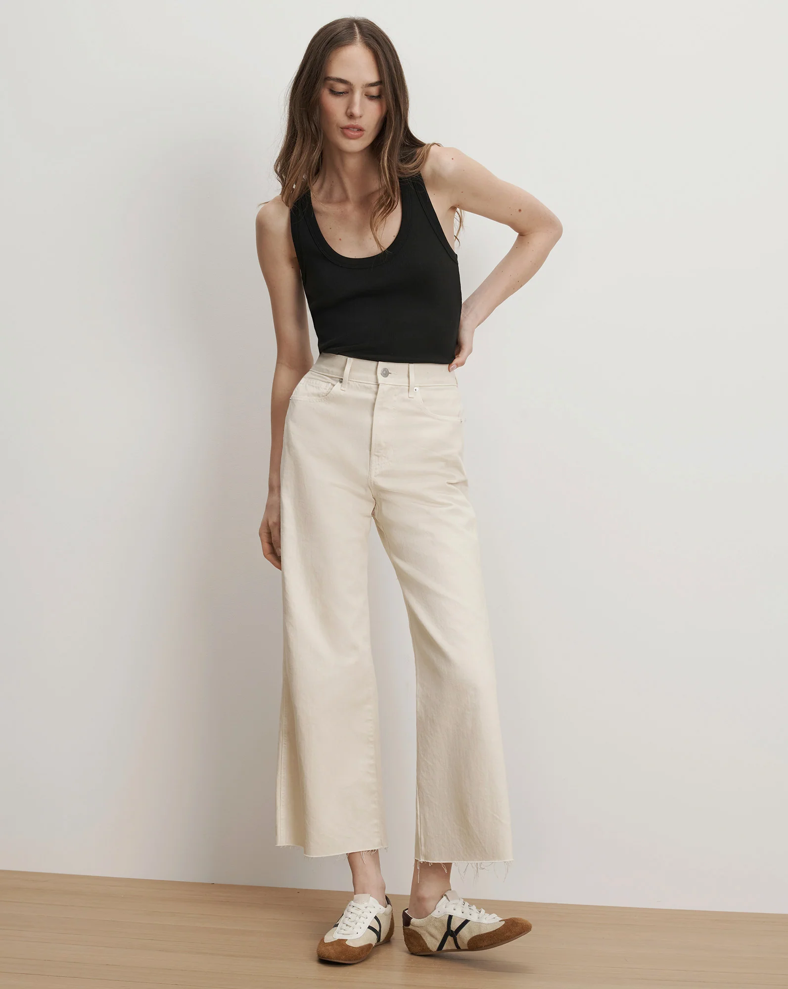 Birke Scoopneck Tank Top - Image 2