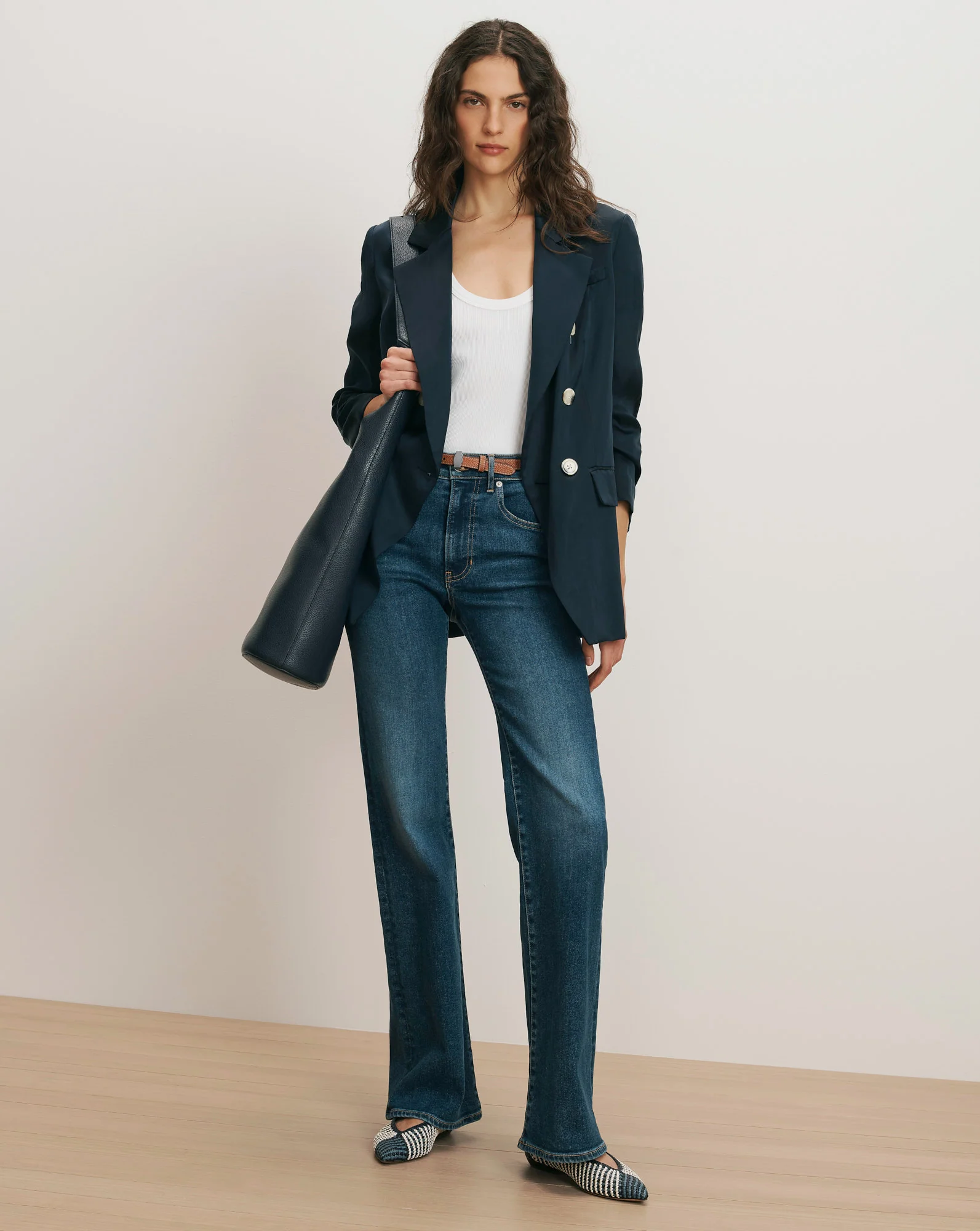 Crosbie Mid-Rise Slim Wide-Leg Jean - Image 3