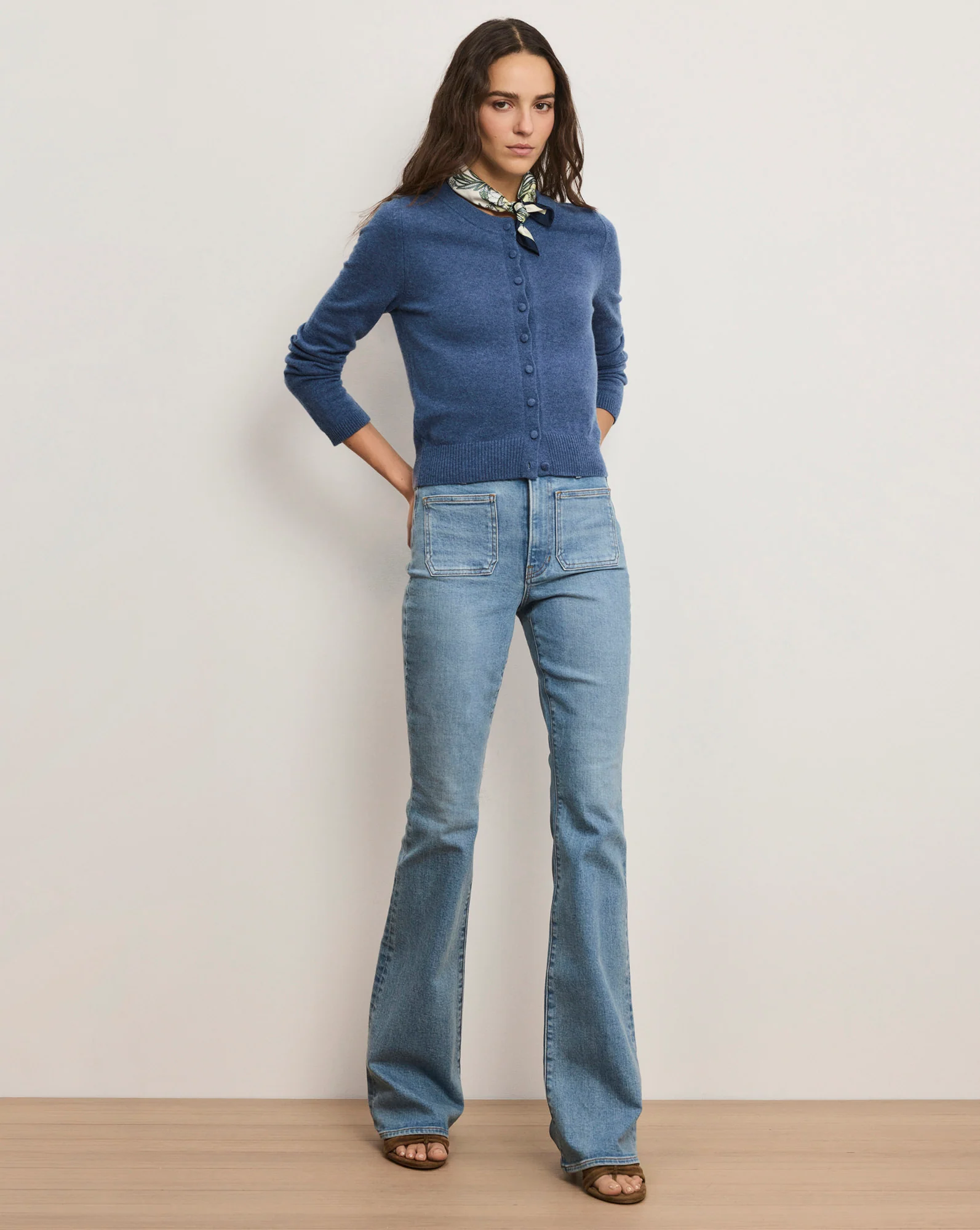 Daro Cashmere Cardigan - Image 2