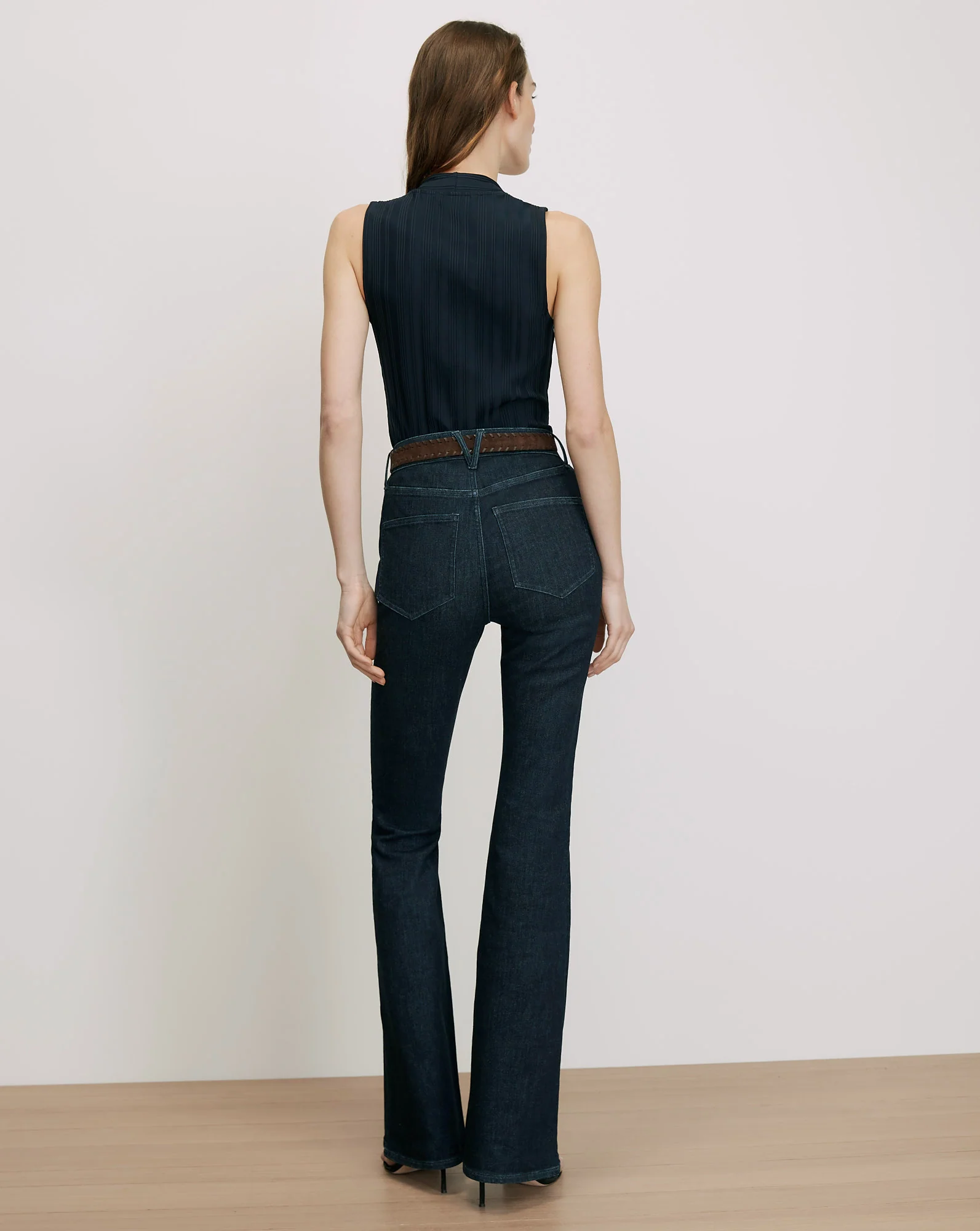 Evania V-Neck Tank Top - Image 4