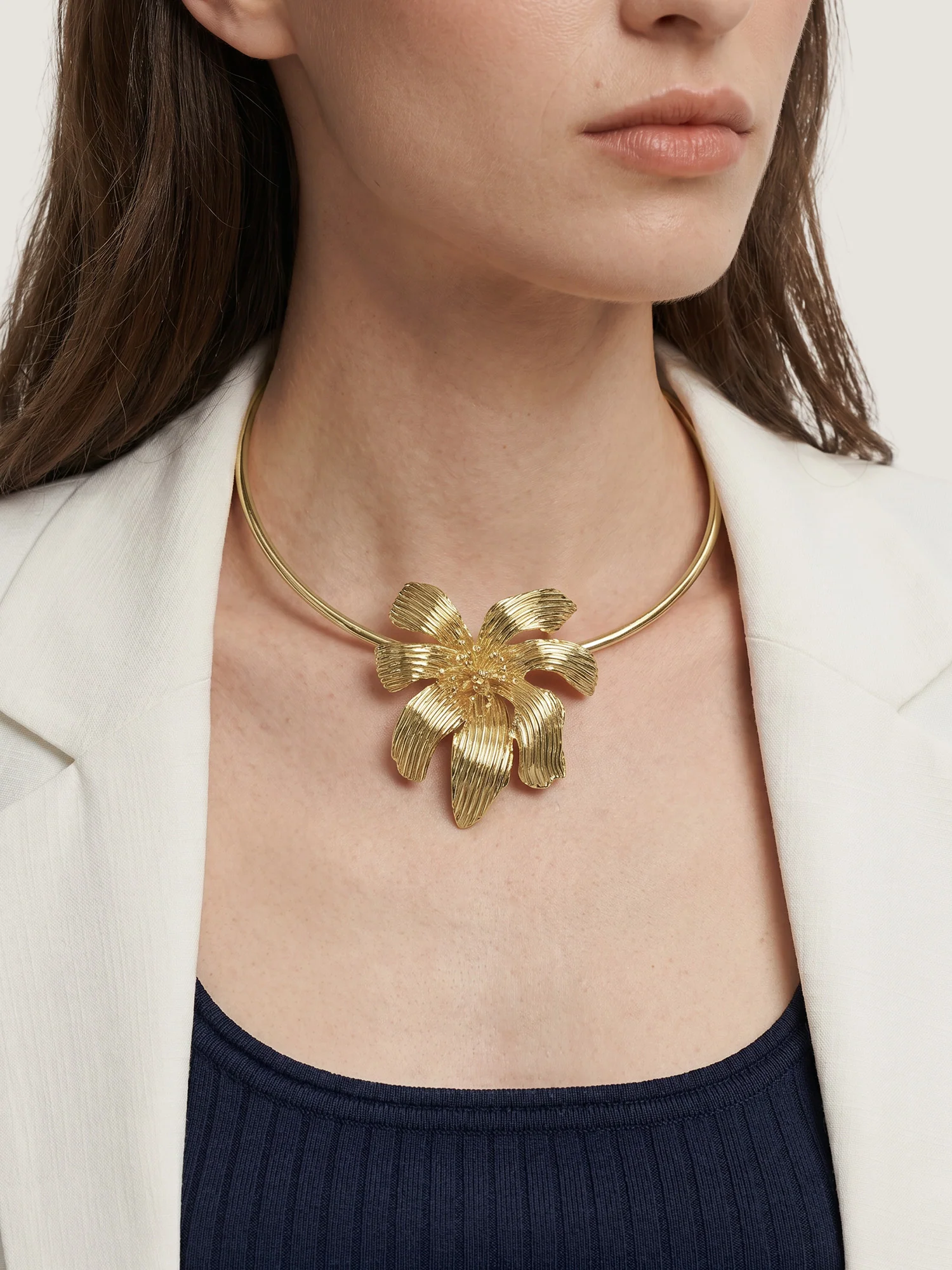 Flower Collar Necklace - Image 2