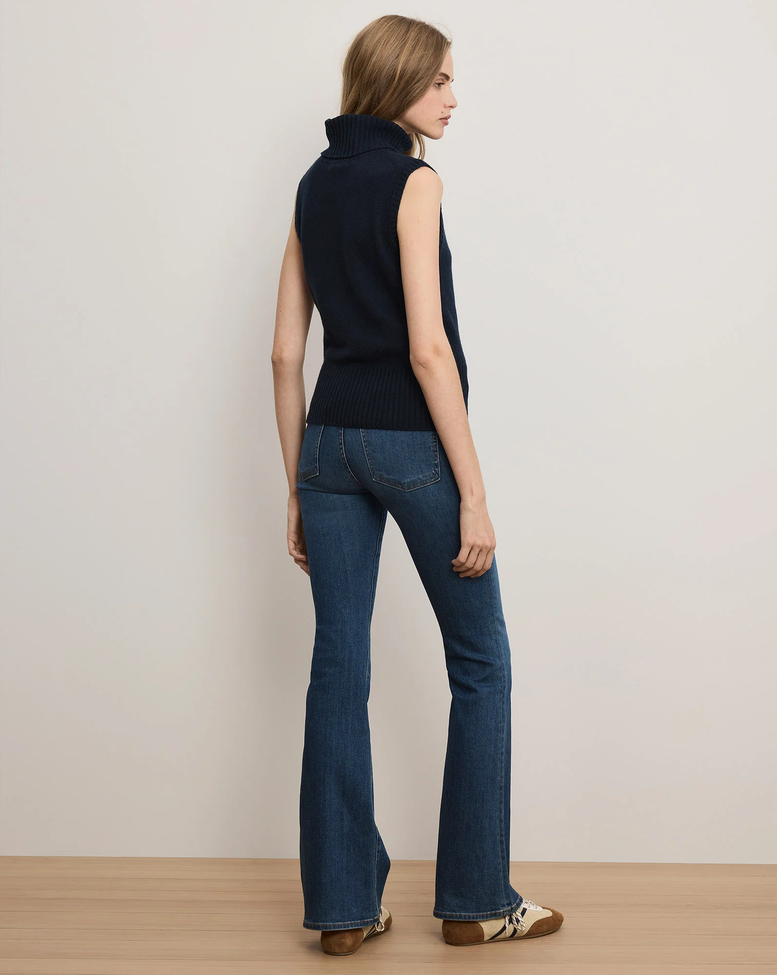 Mazzy Cashmere Sleeveless Sweater - Image 4