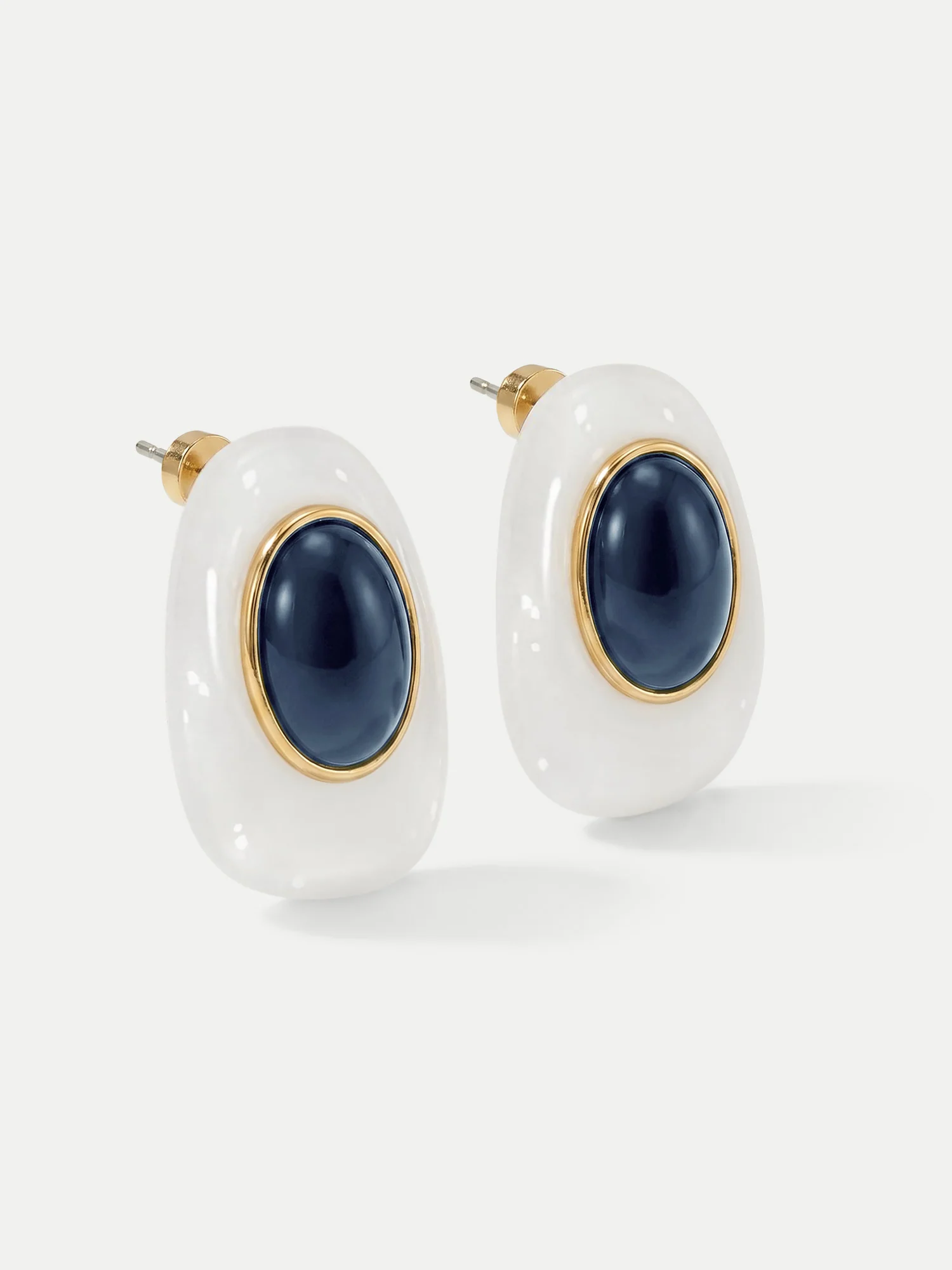 Tiger’s Eye Cabochon Earring - Image 3