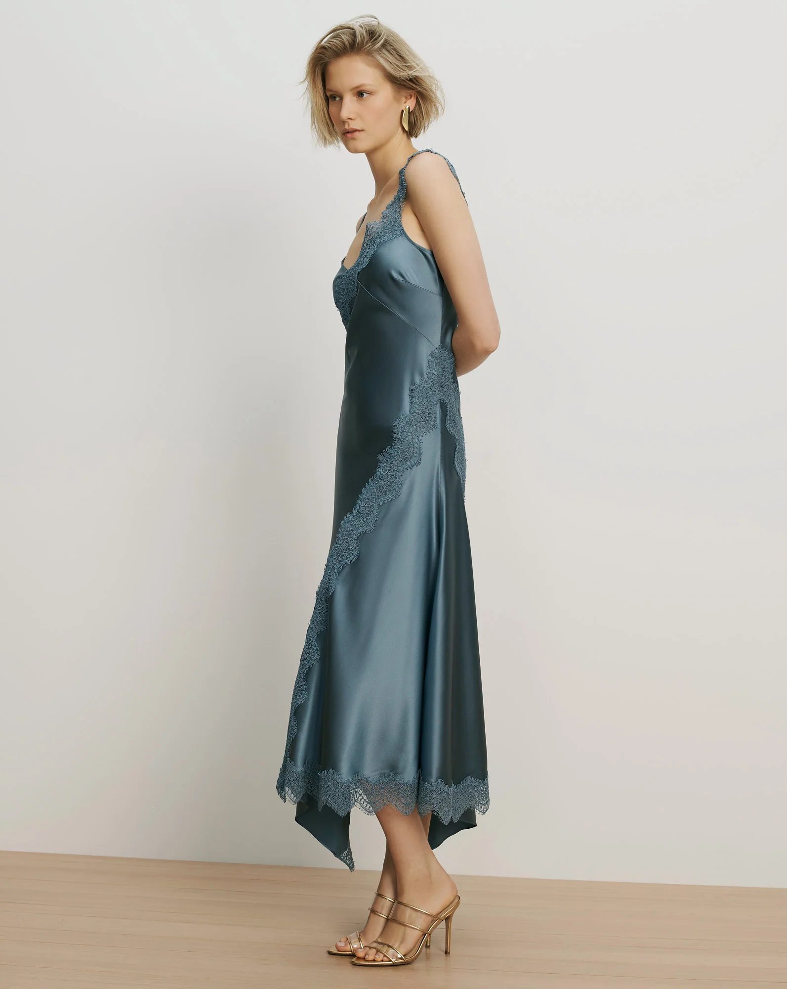 Vernon Lace Maxi Dress - Image 2
