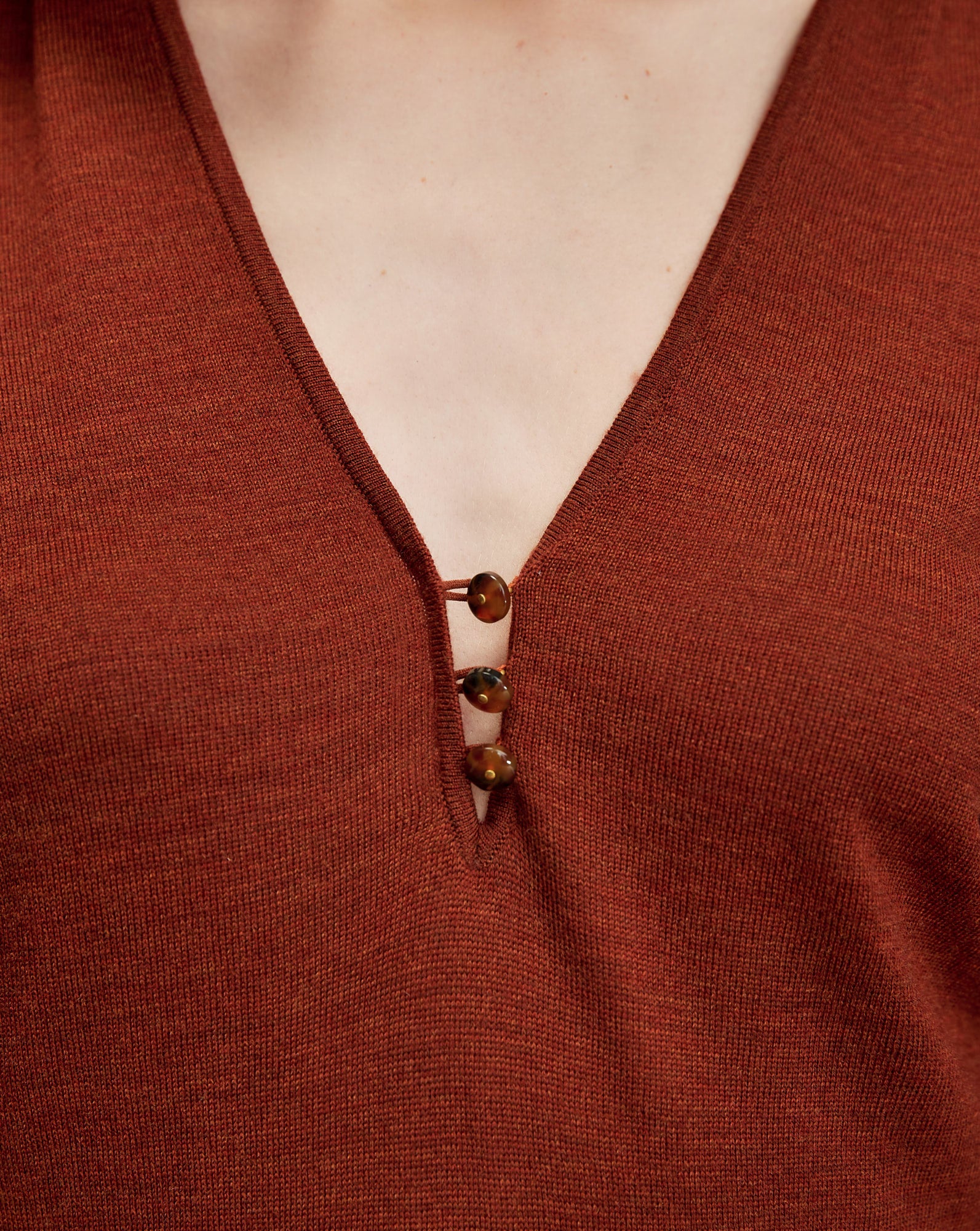 Zainen Merino Wool Pullover - Image 5